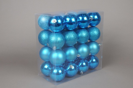 Boîte de 32 boules en plastique turquoise D8cm