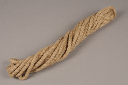 Corde de jute naturelle 1cm x 8.5m