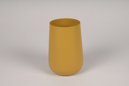 Vase en métal moutarde D10cm H15cm