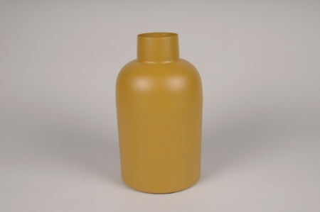 Vase en métal moutarde D14.5cm H26cm