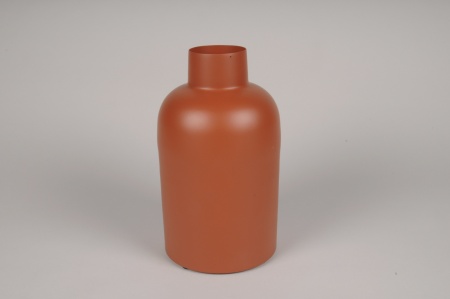 Vase en métal orange D14.5cm H26cm