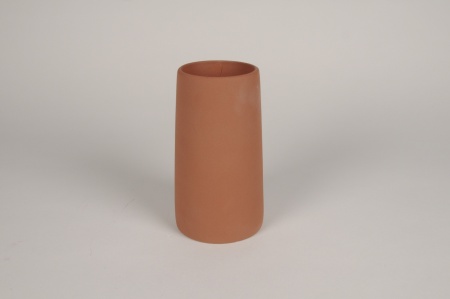 Vase en terre cuite brique D10.5cm H19cm