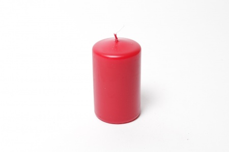 Boite de 24 bougies cylindres rouge D5cm H8cm