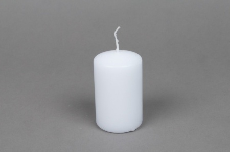 Boite de 24 bougies cylindriques blanc D5cm H8cm