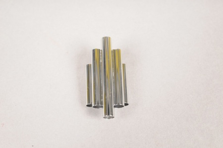 Boutonnière aimanté en métal L2.5cm H4.5cm