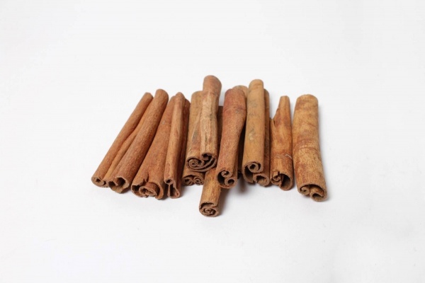 Paquet de cannelle sche L10cm 1kg