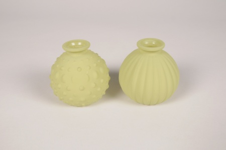Vase bouteille en verre vert mat assorti D8cm H8cm