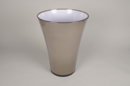 Vase en plastique taupe D29cm H44.5cm